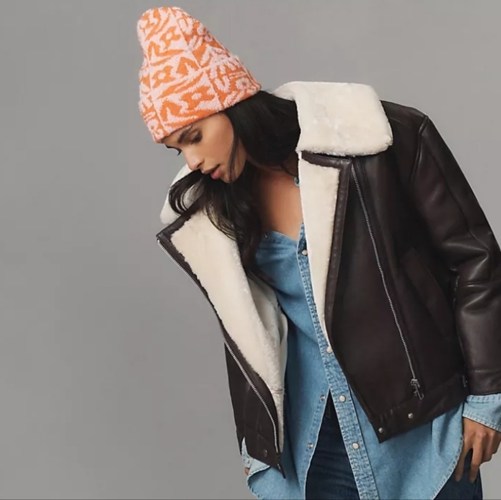 Anthropologie Graphic Beanie - pink / orange - Picture 2 of 7